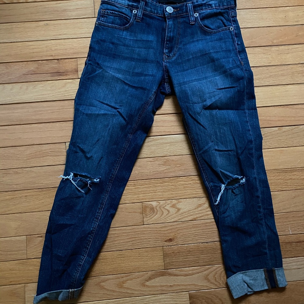 Express capris